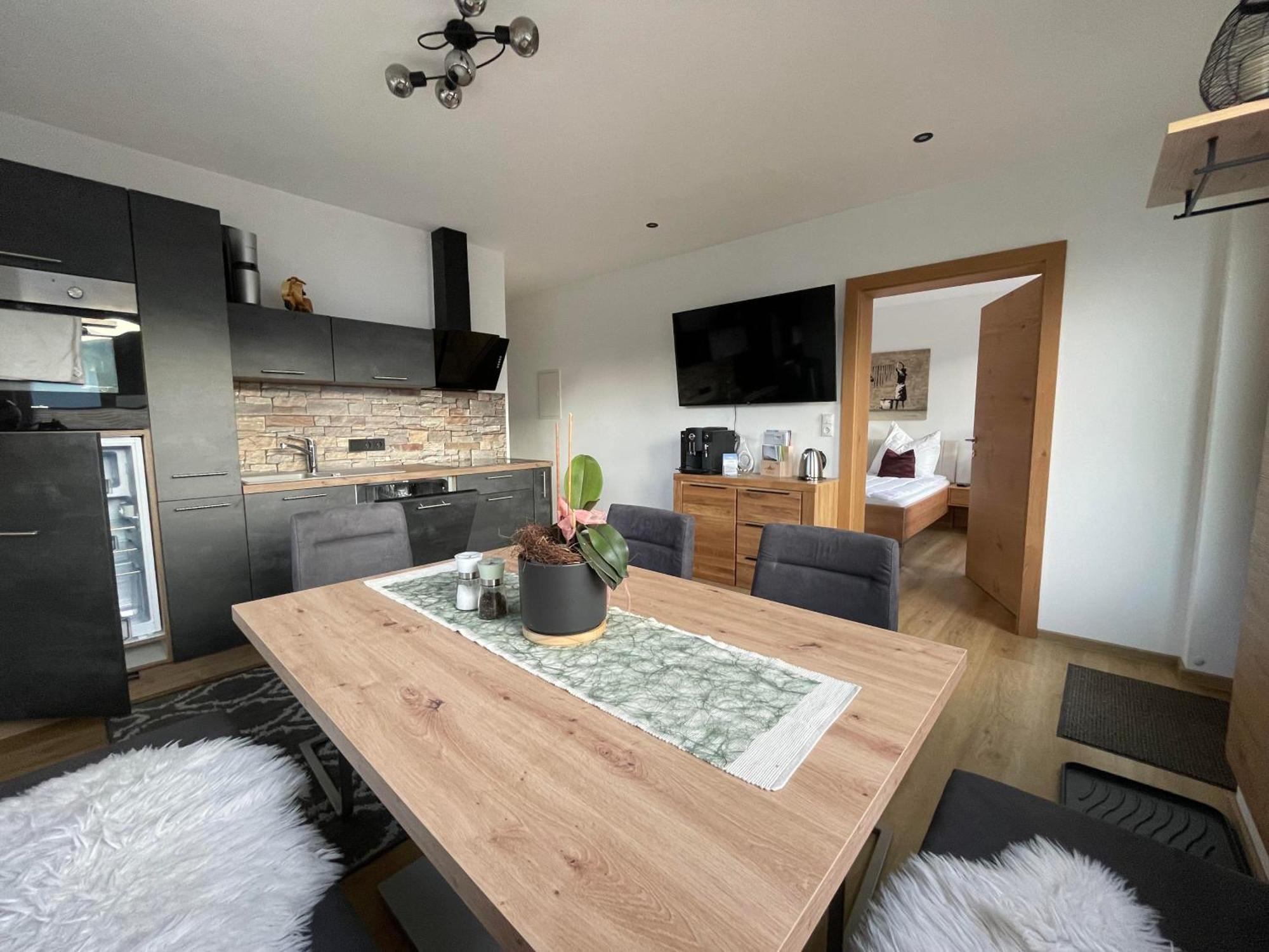 Apartament Haus Saro Hopfgarten im Brixental Zewnętrze zdjęcie